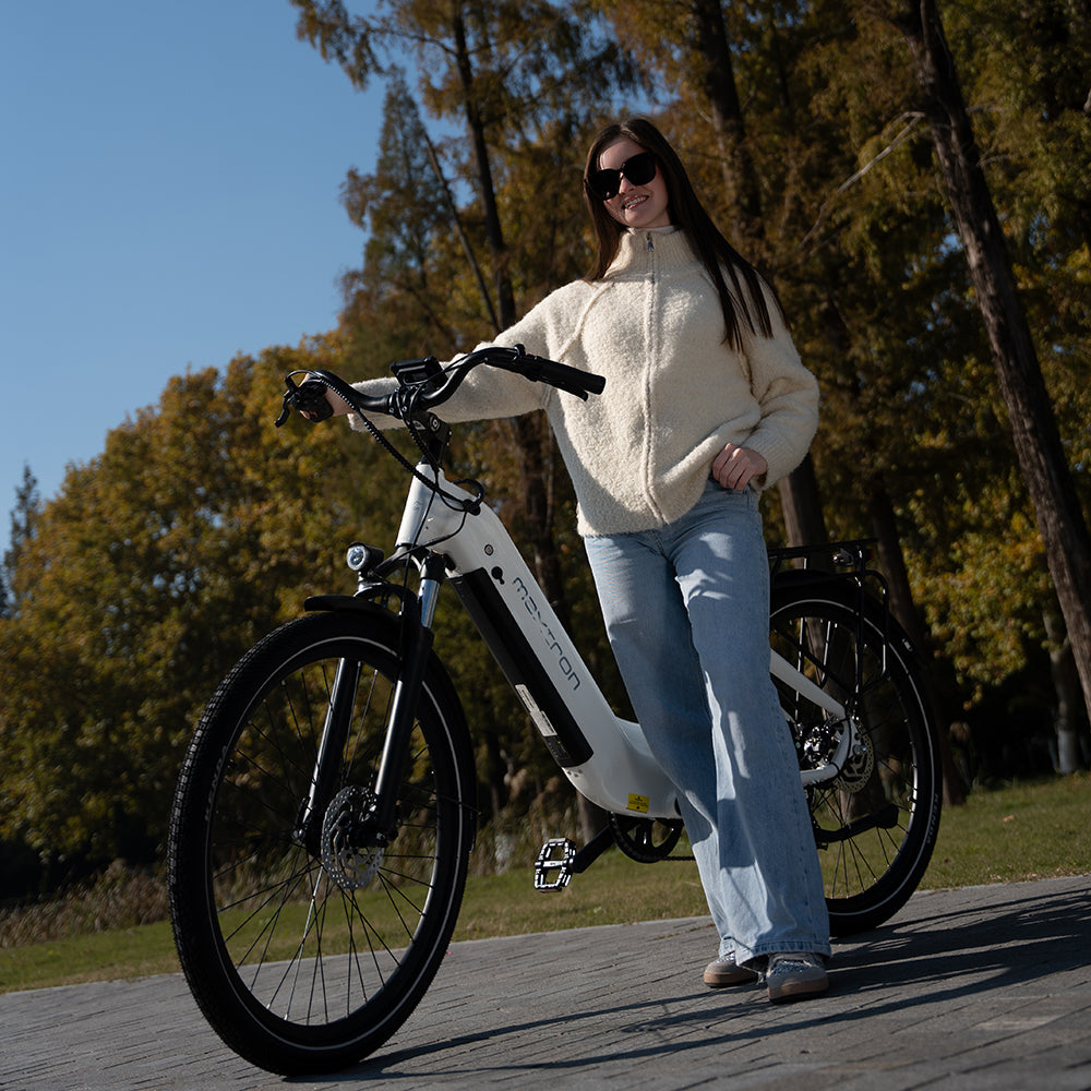 City E-Bike Onesport 28 Zoll-M-05-weiß